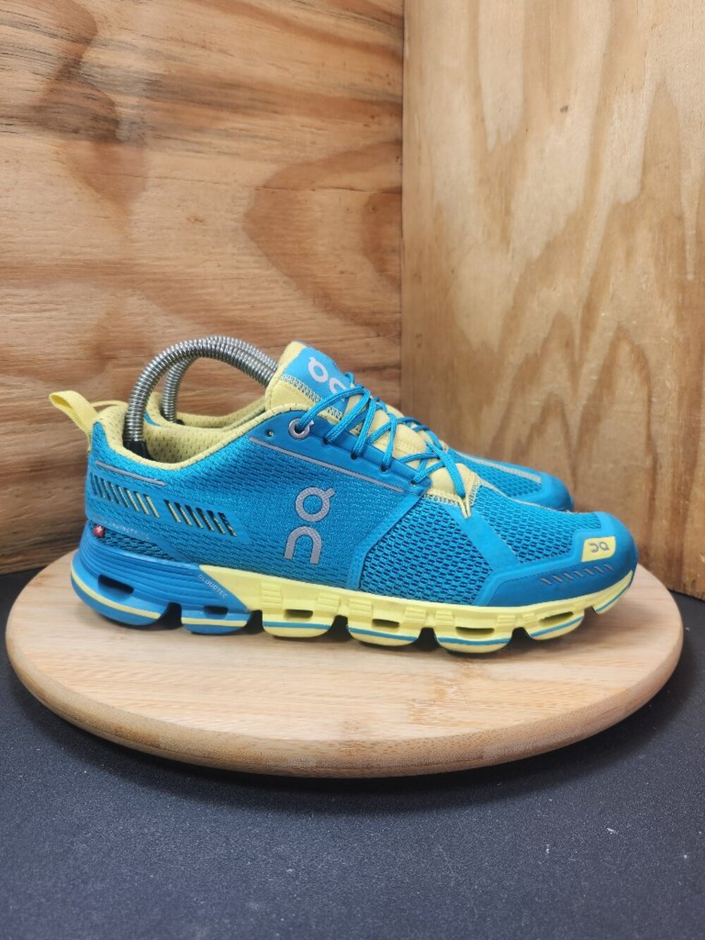 On Running Cloudflyer Womens Blue Running Shoes Sneakers Size 8